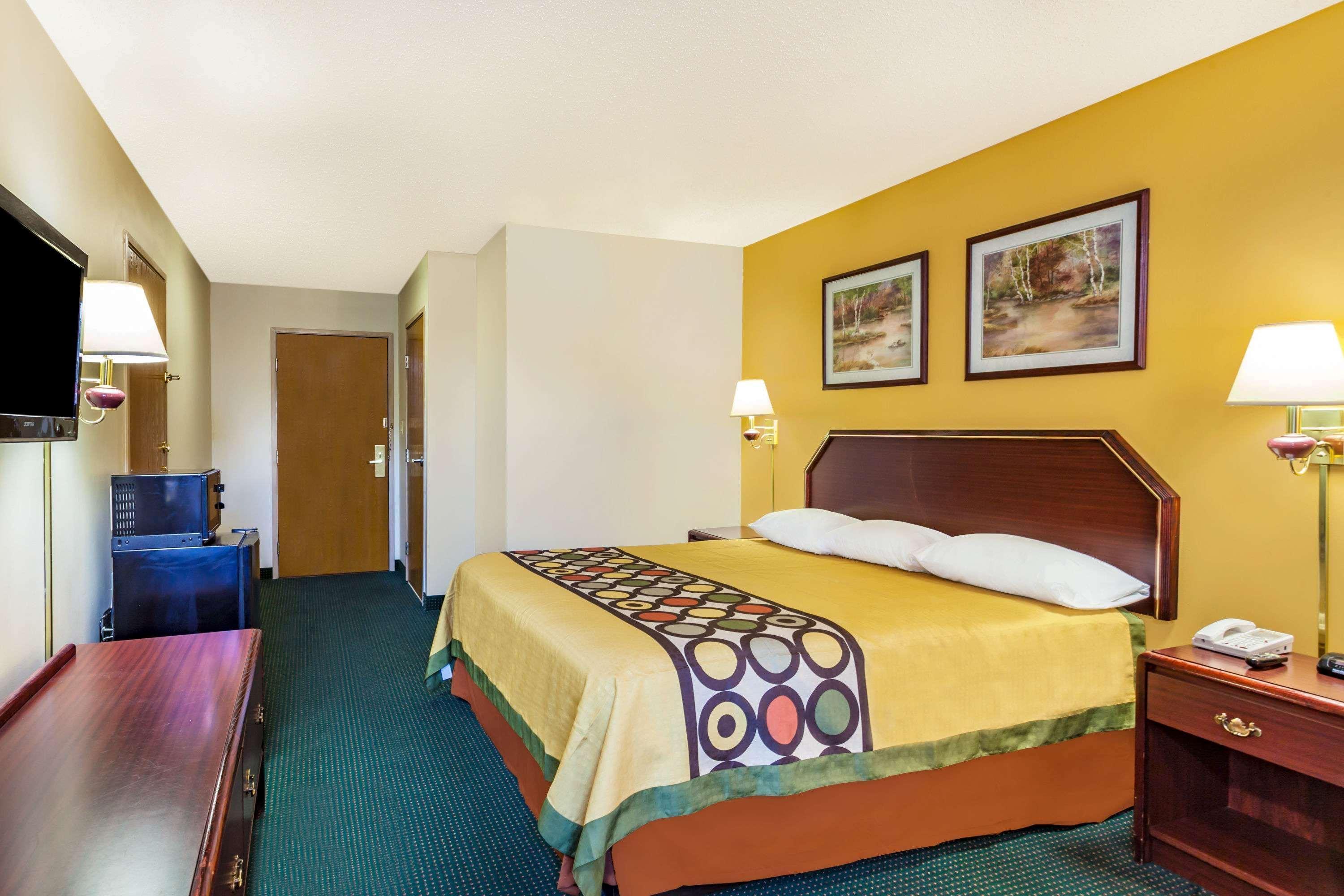 Super 8 By Wyndham Morristown/South Hotel Exterior photo